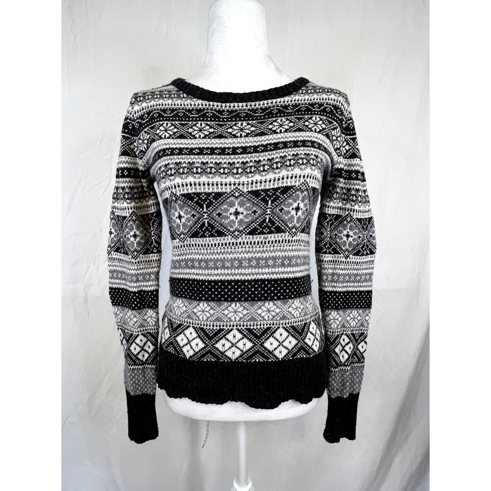 H&M Gray Sweater